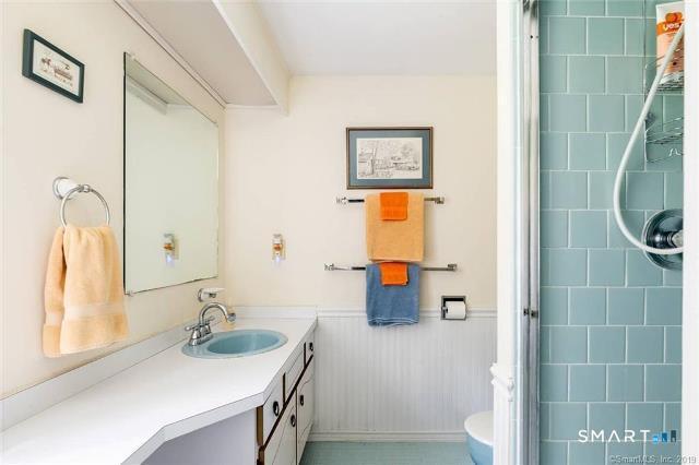 141 Flintlock Road Madison, CT 06443 - Photo 11 of 26