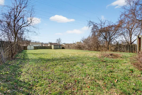 $175,000 | 1630 Hannibal Drive, Oak Grove, KY 42262