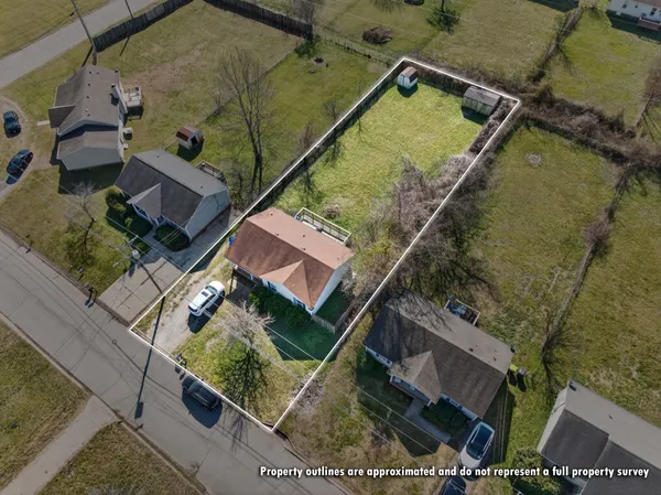 $175,000 | 1630 Hannibal Drive, Oak Grove, KY 42262