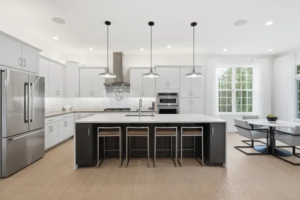 $1,100,000 | 110 Glen Ellen Boulevard, Unit 110, Millis, MA 02054