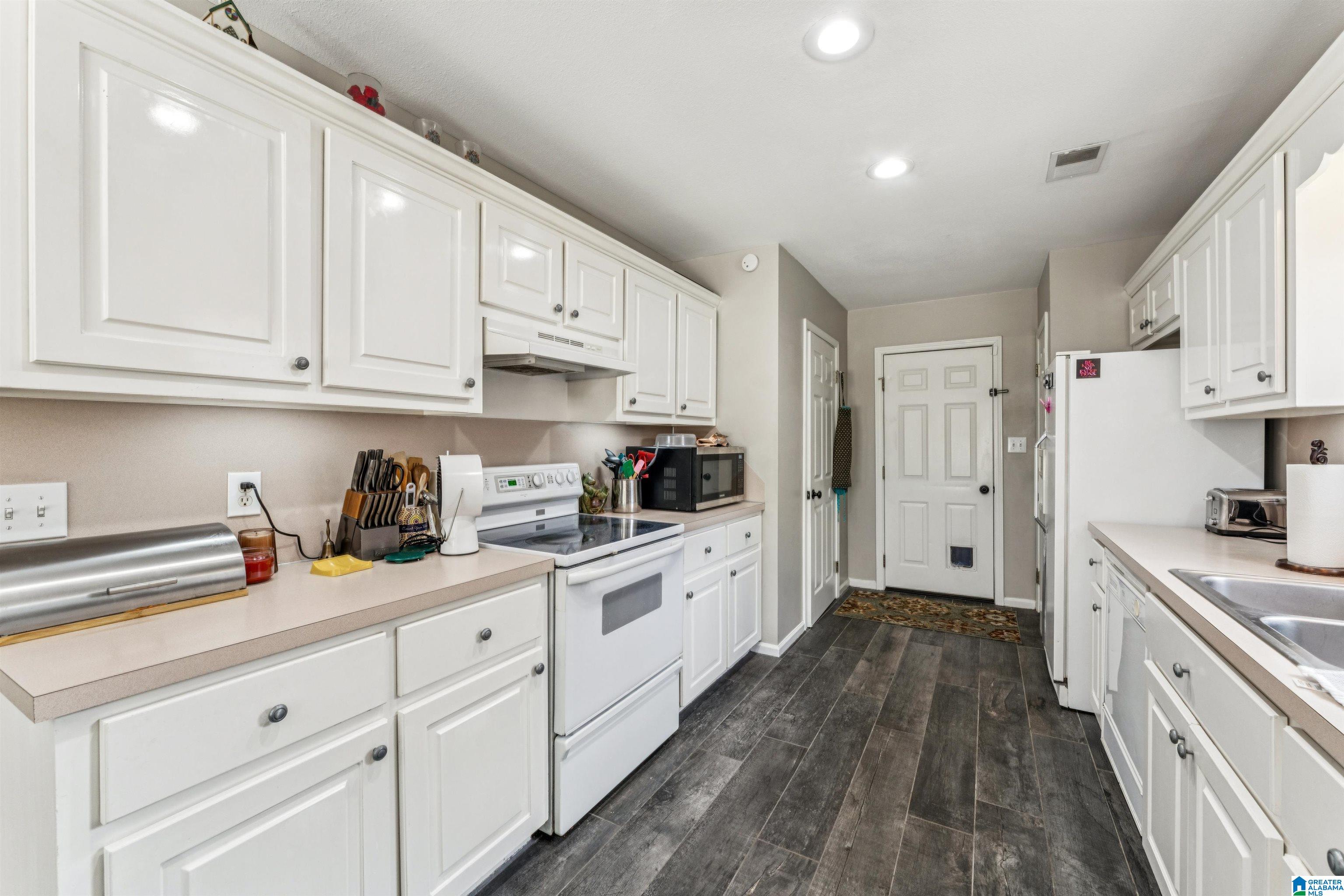 308 St Charles Way Helena, AL 35080 - Photo 29 of 38