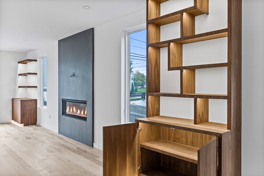 17 Bridgham Avenue, Unit 17 Watertown, MA 02472 - Photo 5 of 20