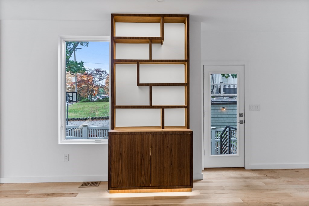 17 Bridgham Avenue, Unit 17 Watertown, MA 02472 - Photo 6 of 20