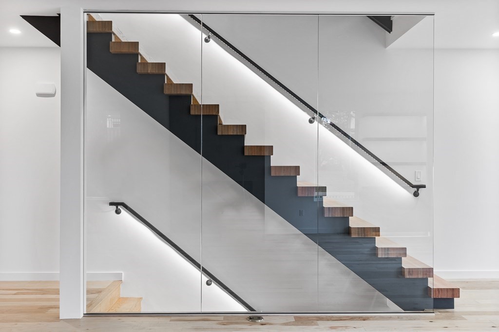 17 Bridgham Avenue, Unit 17 Watertown, MA 02472 - Photo 7 of 20