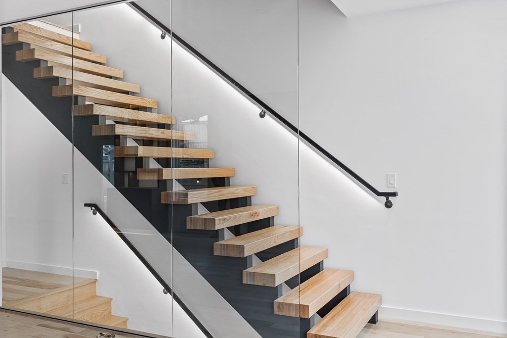 17 Bridgham Avenue, Unit 17 Watertown, MA 02472 - Photo 8 of 20