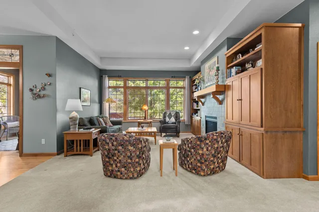 $499,900 | 924 Pondview Court, Appleton, WI 54913