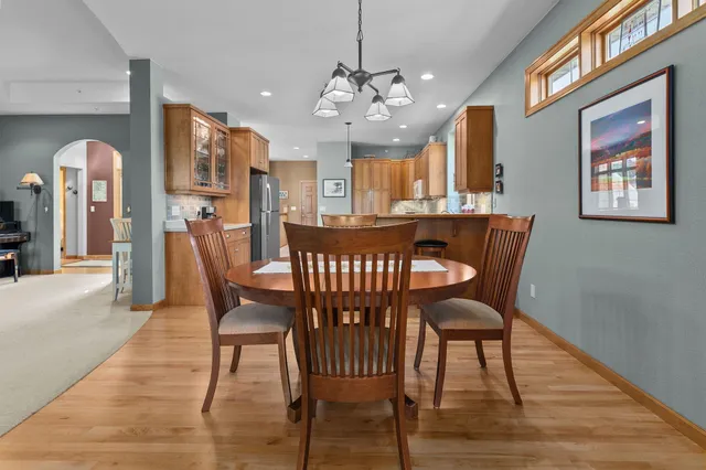 $499,900 | 924 Pondview Court, Appleton, WI 54913