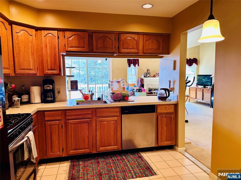 70 Boulder Run Road, Unit 203 Paterson, NJ 07501 - Photo 12 of 26