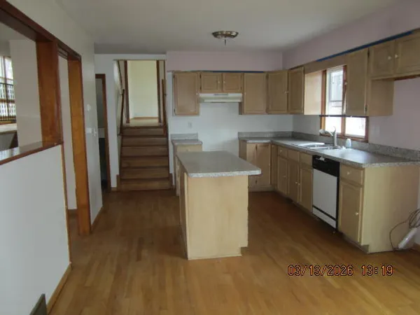 $299,900 | 7656 Lucille Drive, Lambertville, MI 48144