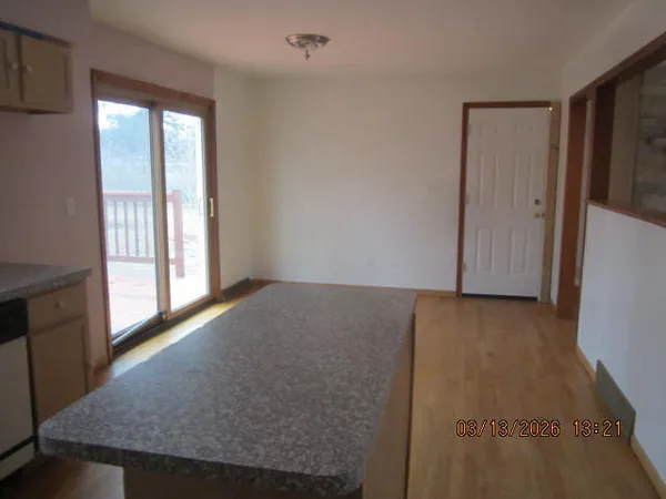 $299,900 | 7656 Lucille Drive, Lambertville, MI 48144
