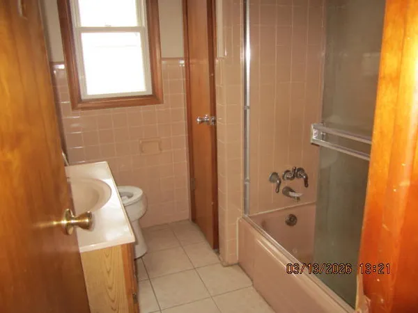 $299,900 | 7656 Lucille Drive, Lambertville, MI 48144