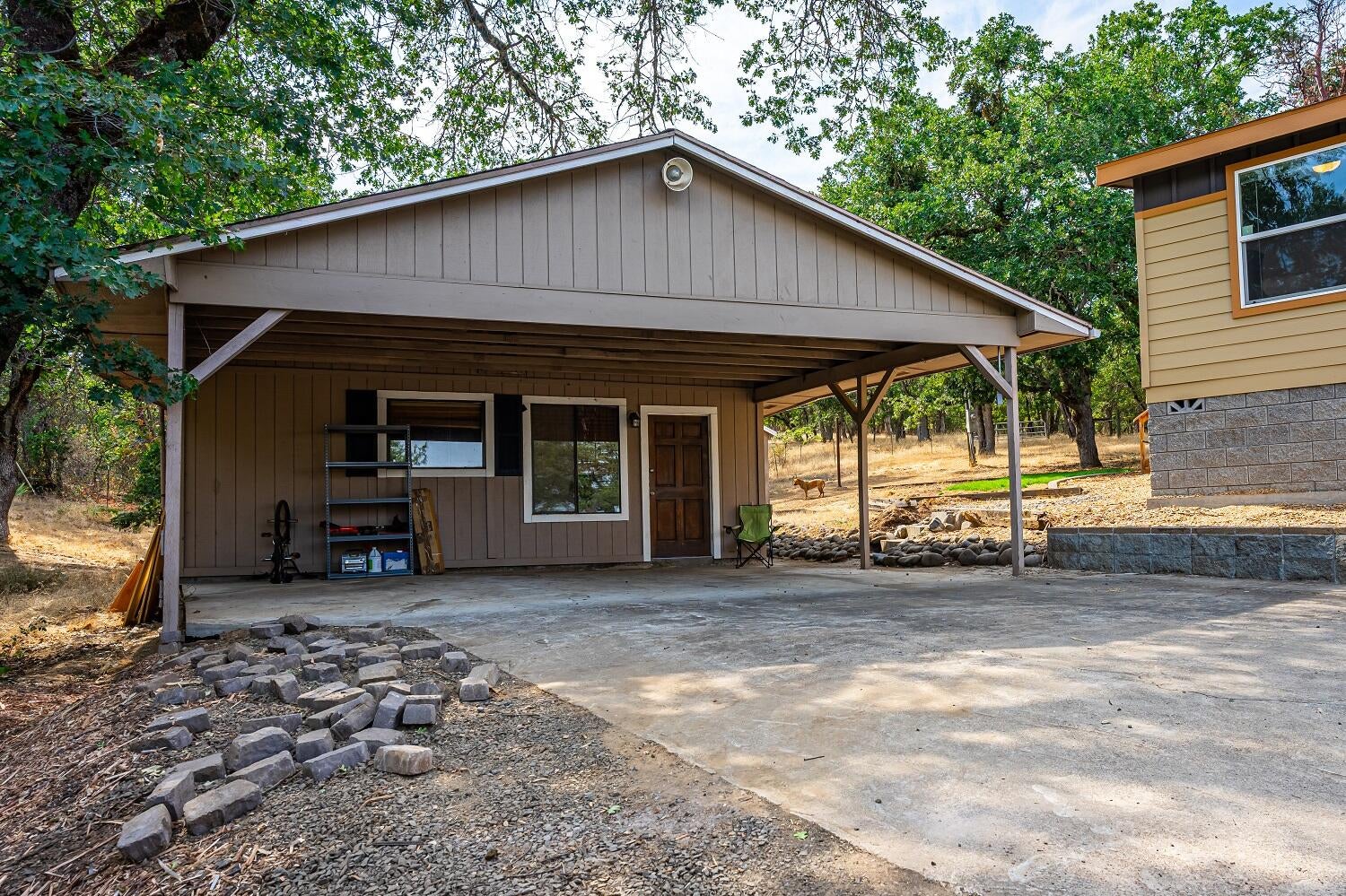 8574 Blackwell Road Central Point, OR 97502 - Photo 23 of 45 Carport to cottage