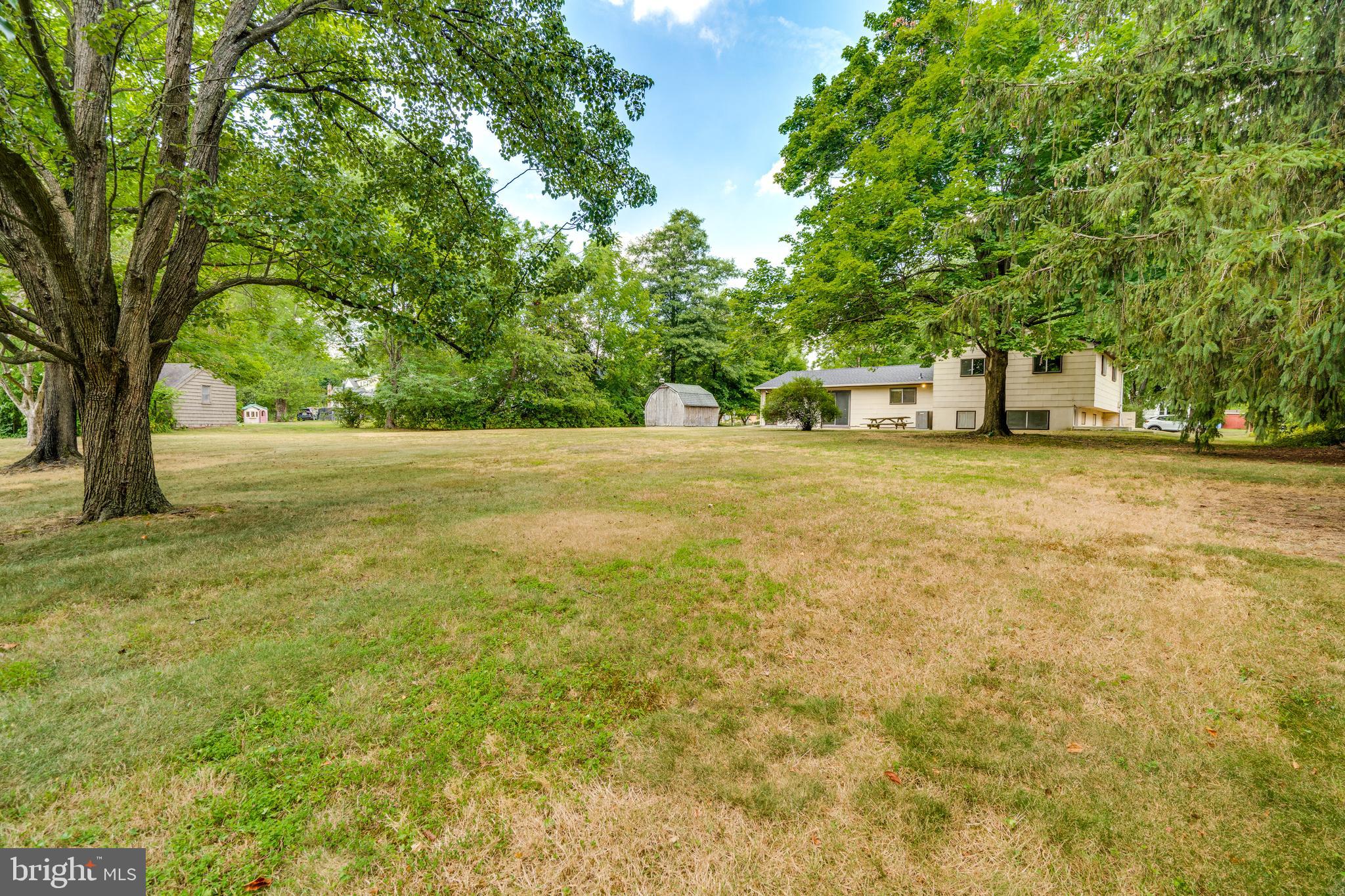 16 Brooktree Road East Windsor, NJ 08520 - Photo 22 of 29