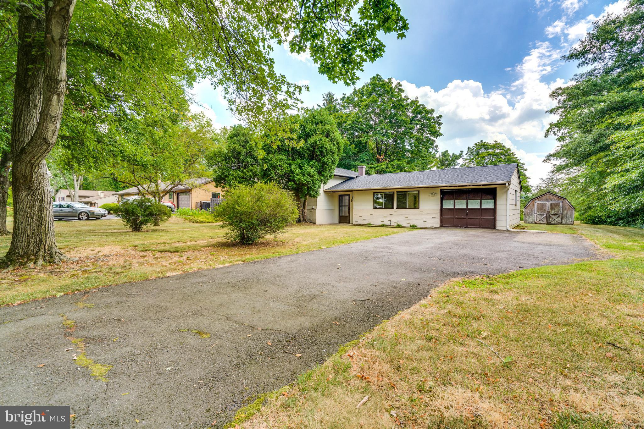 16 Brooktree Road East Windsor, NJ 08520 - Photo 23 of 29