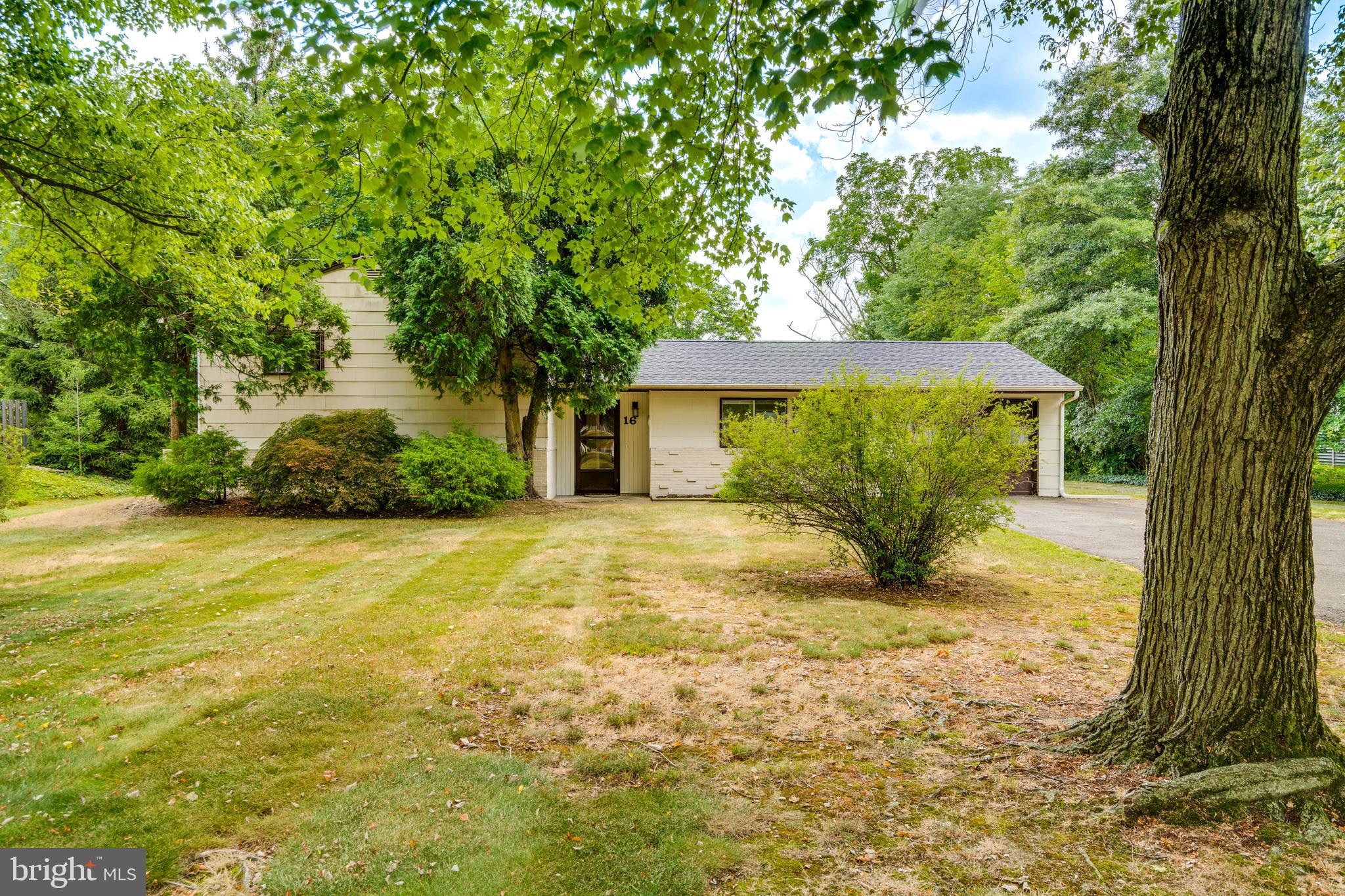 16 Brooktree Road East Windsor, NJ 08520 - Photo 26 of 29