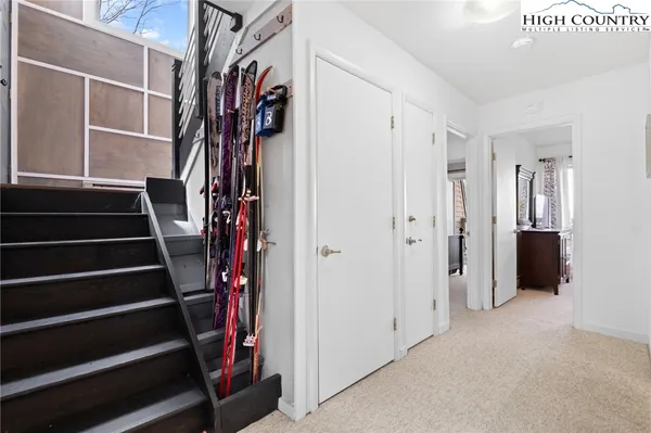 $319,900 | 101 Courtside Lane, Unit A2, Beech Mountain, NC 28604