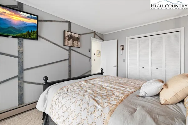 $319,900 | 101 Courtside Lane, Unit A2, Beech Mountain, NC 28604