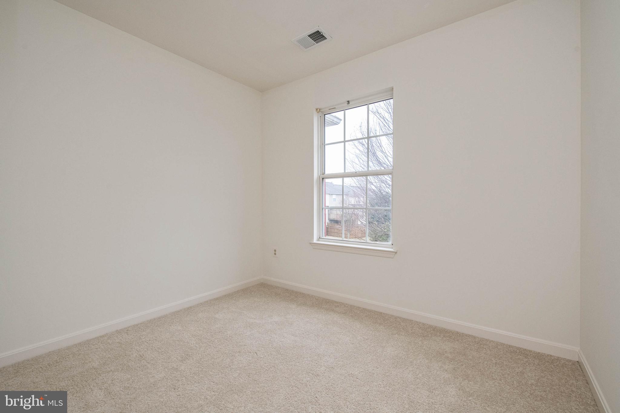 207 Pidco Road Reisterstown, MD 21136 - Photo 27 of 36 Bedroom #3- freshly painted & new carpet