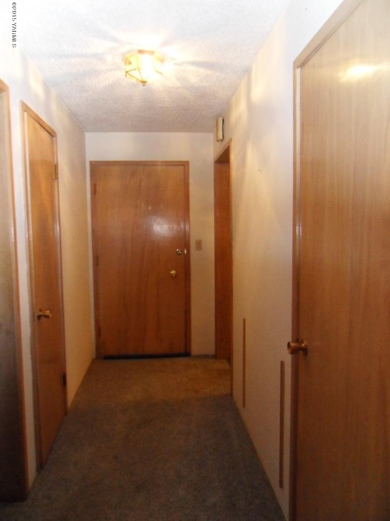 14661 Rutherford Road Yakima, WA 98903 - Photo 11 of 30 a view of hallway with closet