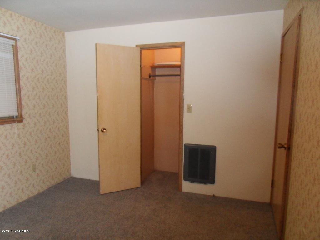 14661 Rutherford Road Yakima, WA 98903 - Photo 19 of 30 a view of an empty room
