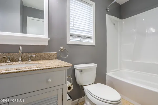 $444,900 | 105 Atlantic Avenue, Waretown, NJ 08758