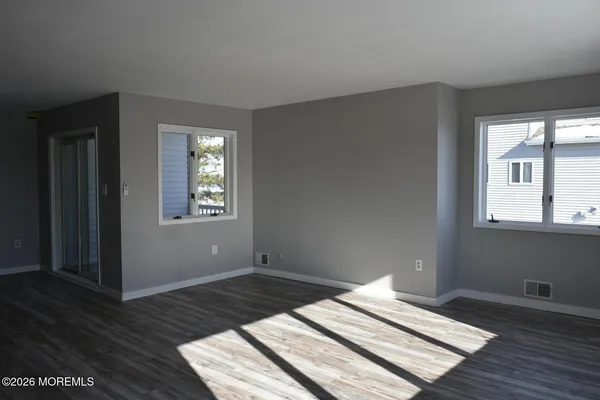 $444,900 | 105 Atlantic Avenue, Waretown, NJ 08758