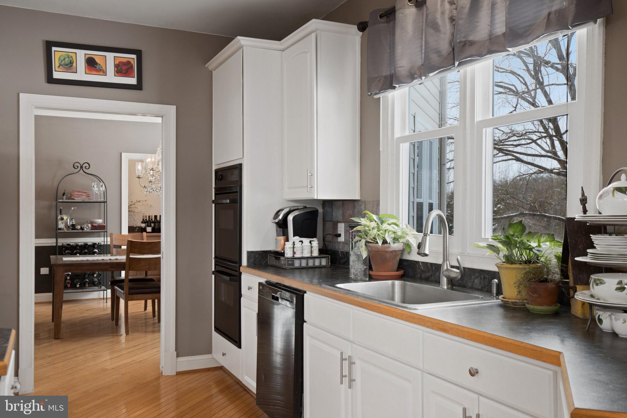 21854 Hyde Park Drive Ashburn, VA 20147 - Photo 17 of 86