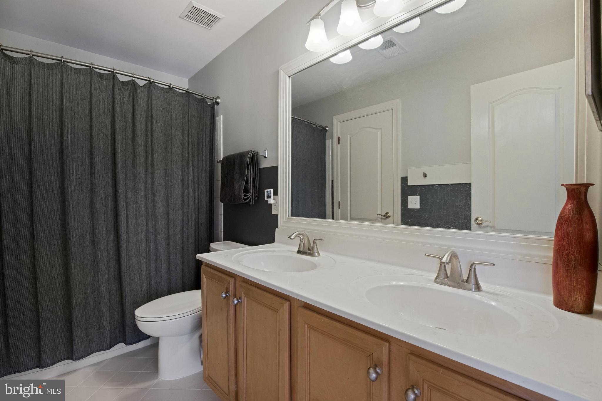 21854 Hyde Park Drive Ashburn, VA 20147 - Photo 46 of 86