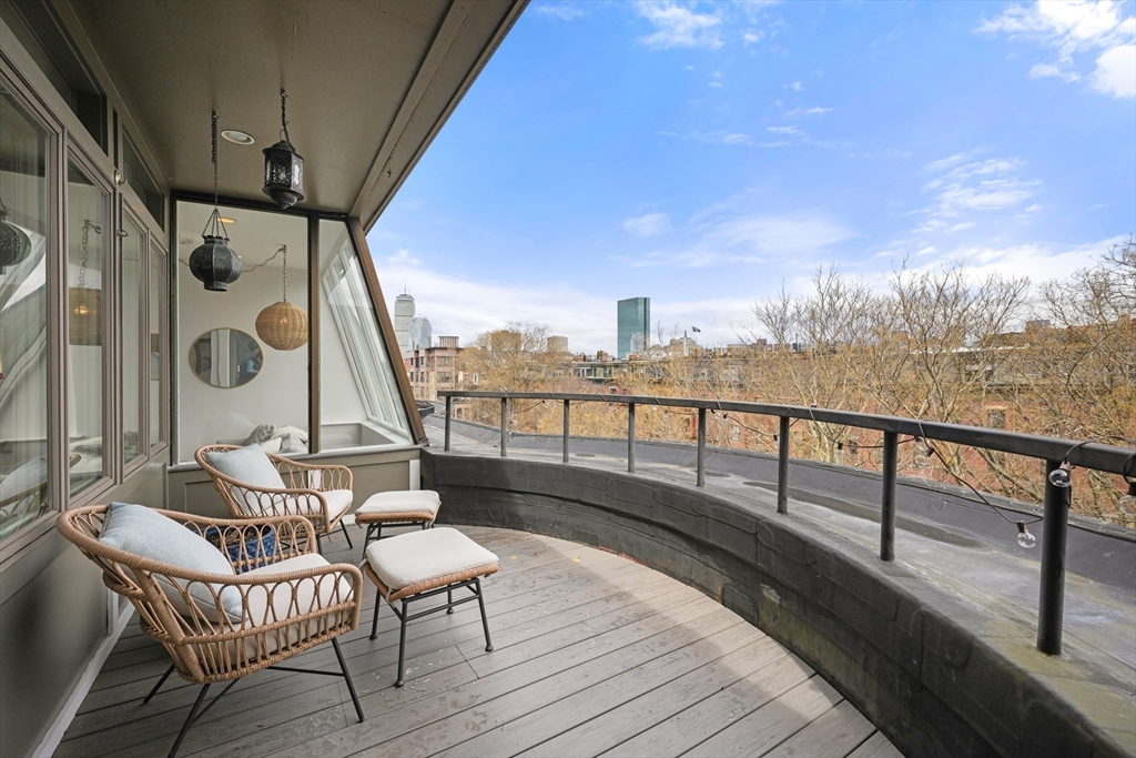 21 Worcester Square, Unit 5 Boston, MA 02118 - Photo 10 of 33 a view of a chairs on the roof deck