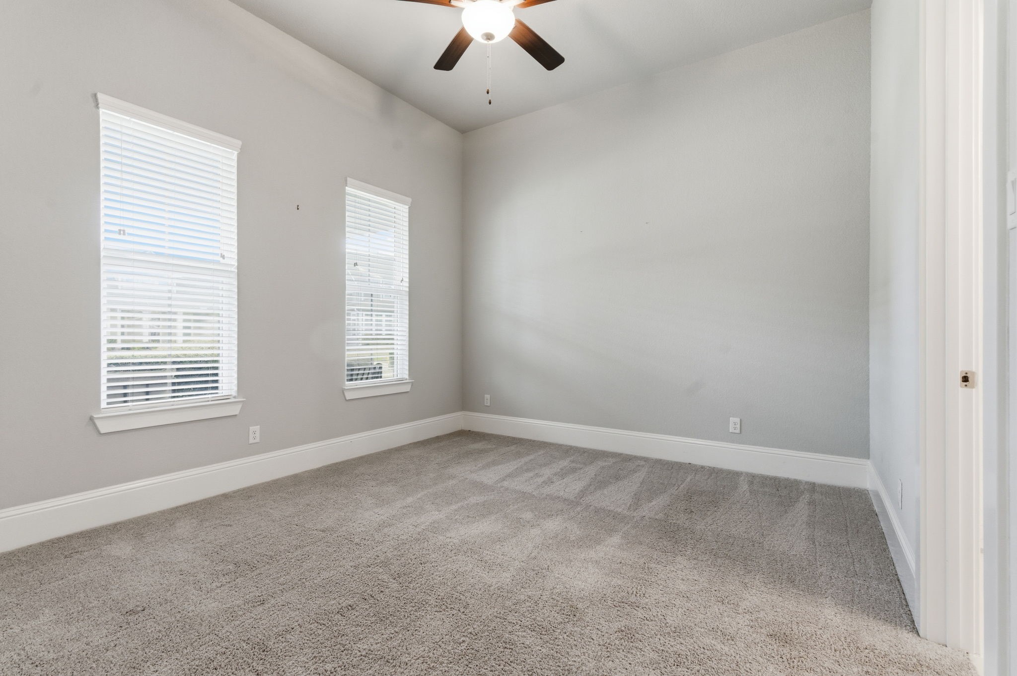 2208 Salt Grass Trail Conroe, TX 77384 - Photo 23 of 34