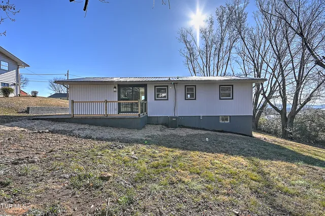 $299,900 | 3408 Cardinal Street, Kingsport, TN 37660