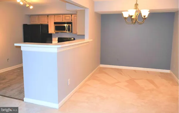 $2,650 | 12249 Fairfield House Drive, Unit 411B, Fairfax, VA 22033