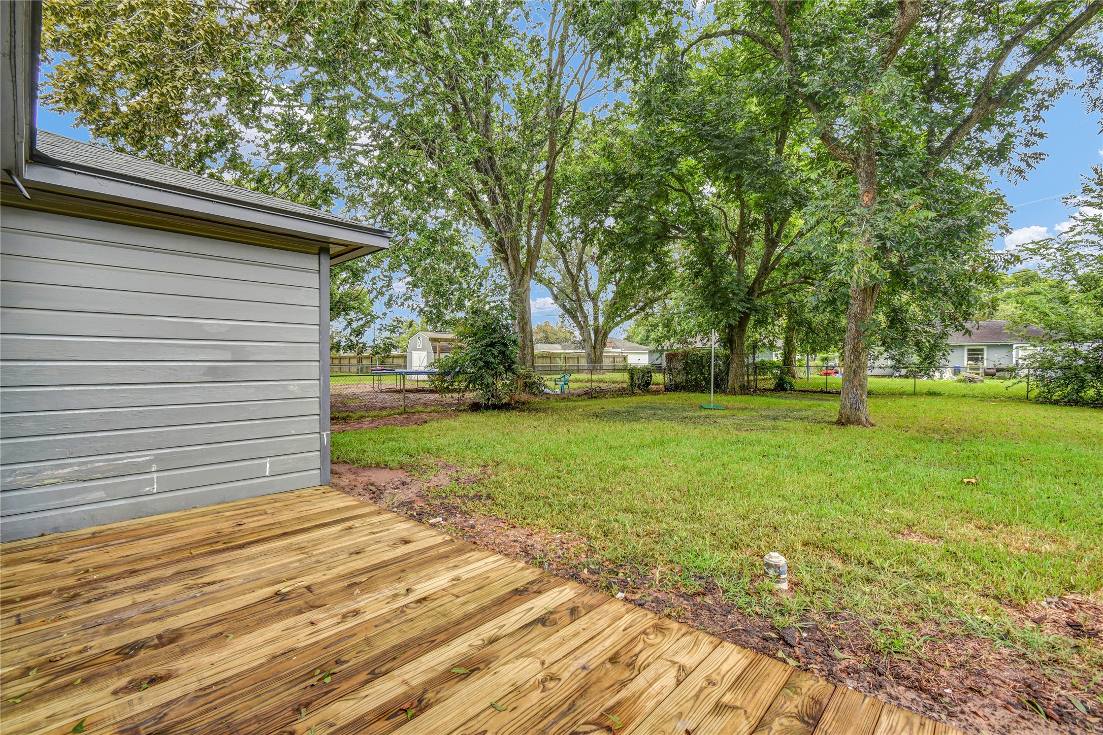 1100 Meadowlane Street Angleton, TX 77515 - Photo 11 of 16 Gallery Image 11