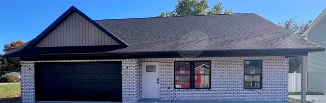 $255,000 | 116 Stoner Way, New Washington, IN 47162