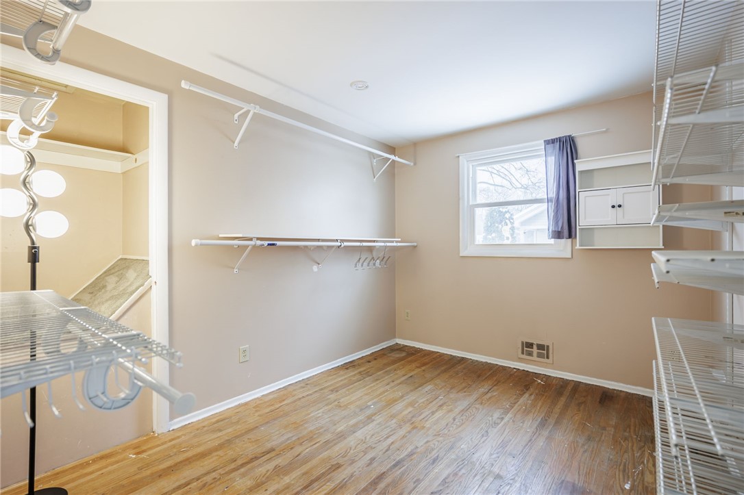 327 Estall Road Greece, NY 14616 - Photo 16 of 27