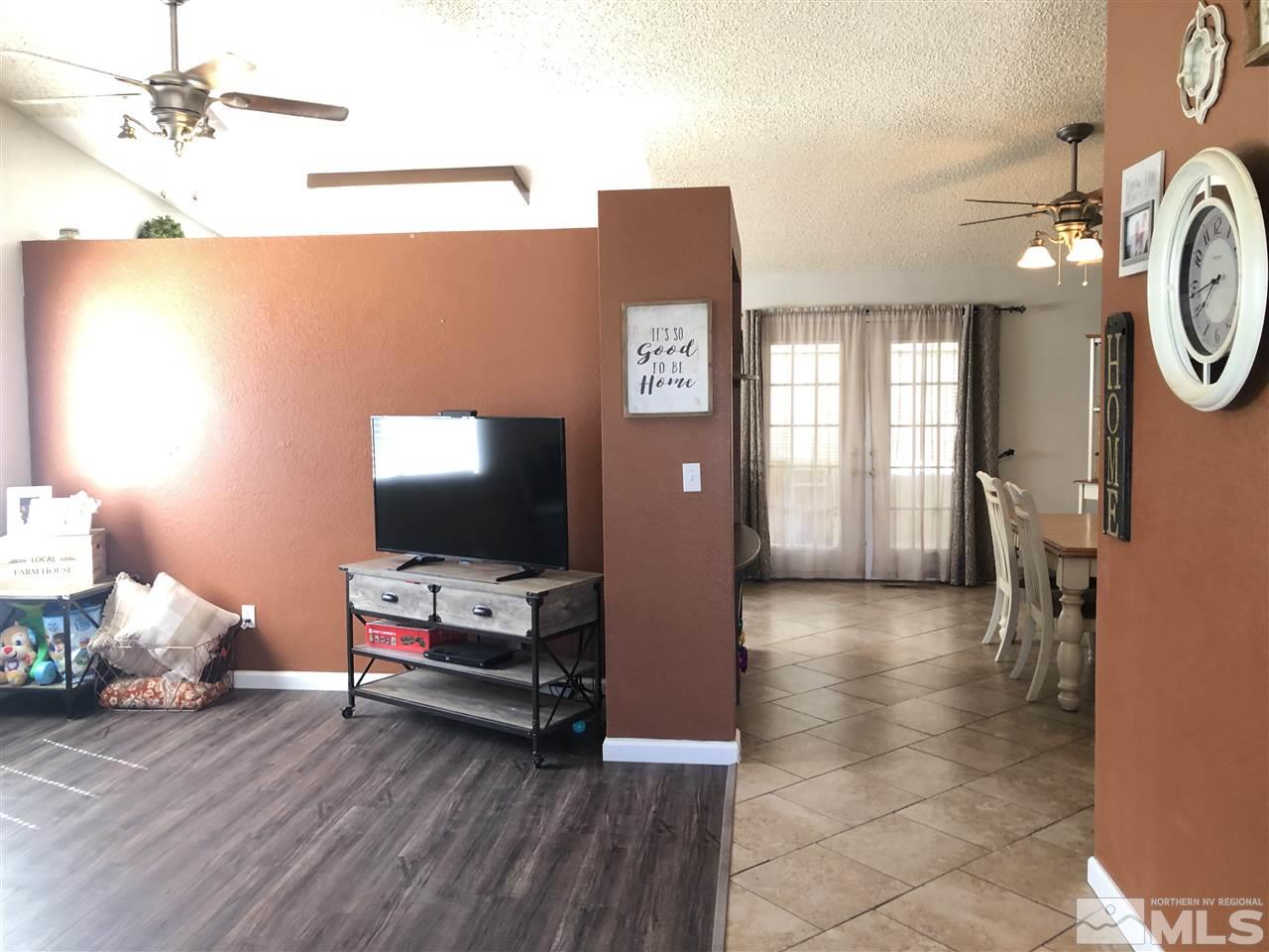 8405 Corrigan Way Reno, NV 89506 - Photo 7 of 28 Photo 7