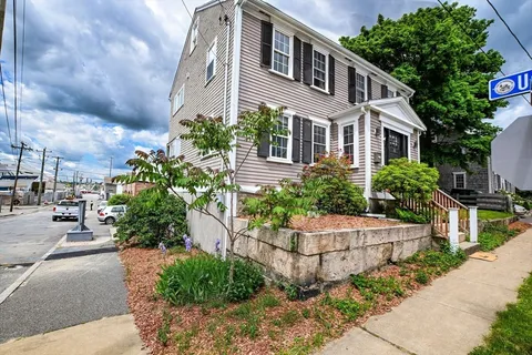 $679,900 | 16 Middle Street, Fairhaven, MA 02719