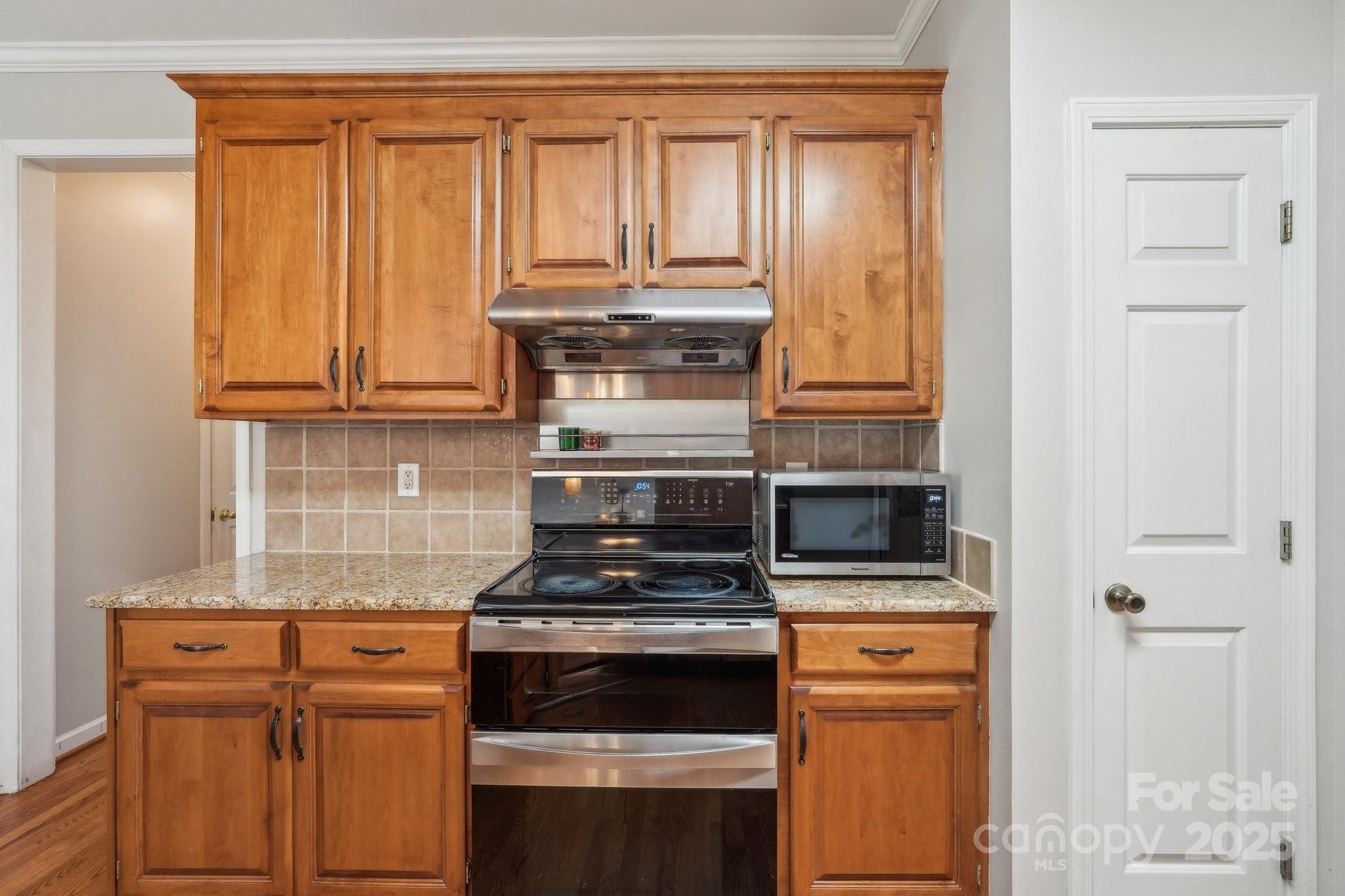 10316 Willingham Road Huntersville, NC 28078 - Photo 9 of 36 Gallery Image 9