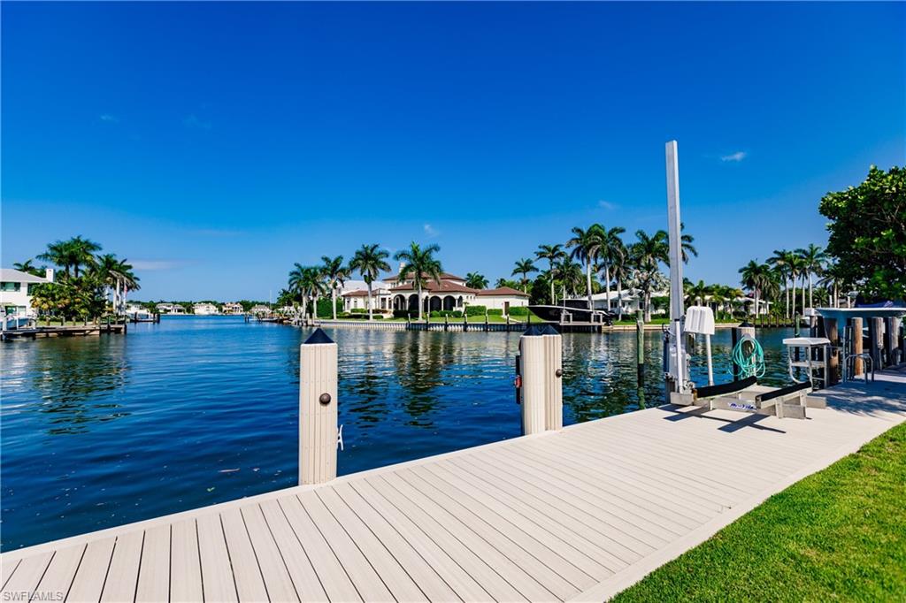 2450 Tarpon Road Naples, FL 34102 - Photo 6 of 26