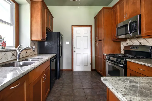 $2,000 | 709 Sapling Cove, Cedar Park, TX 78613