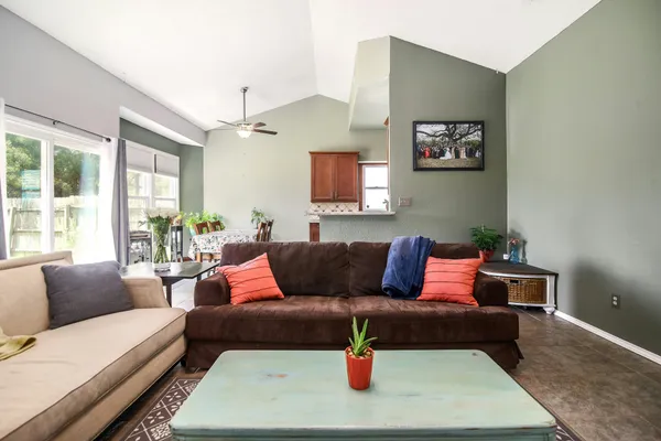 $2,000 | 709 Sapling Cove, Cedar Park, TX 78613