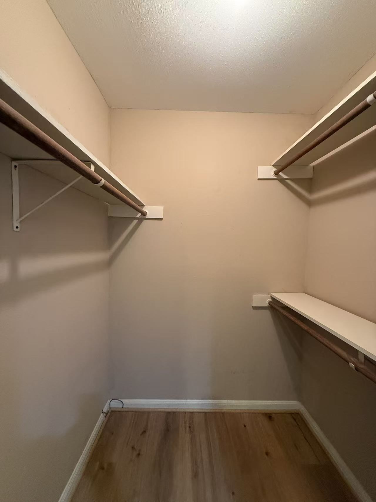 2829 Timmons Lane, Unit 176 Houston, TX 77027 - Photo 14 of 23
