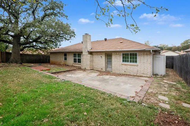$370,000 | 2424 Meadow Creek, Bedford, TX 76021