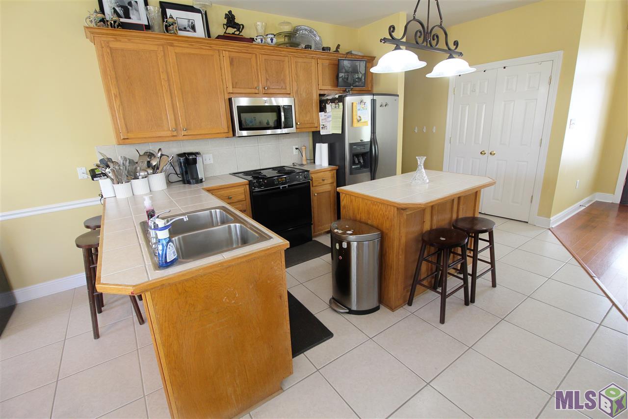 10305 Springrose Avenue Baton Rouge, LA 70810 - Photo 3 of 16