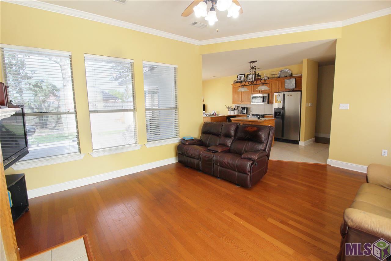10305 Springrose Avenue Baton Rouge, LA 70810 - Photo 5 of 16