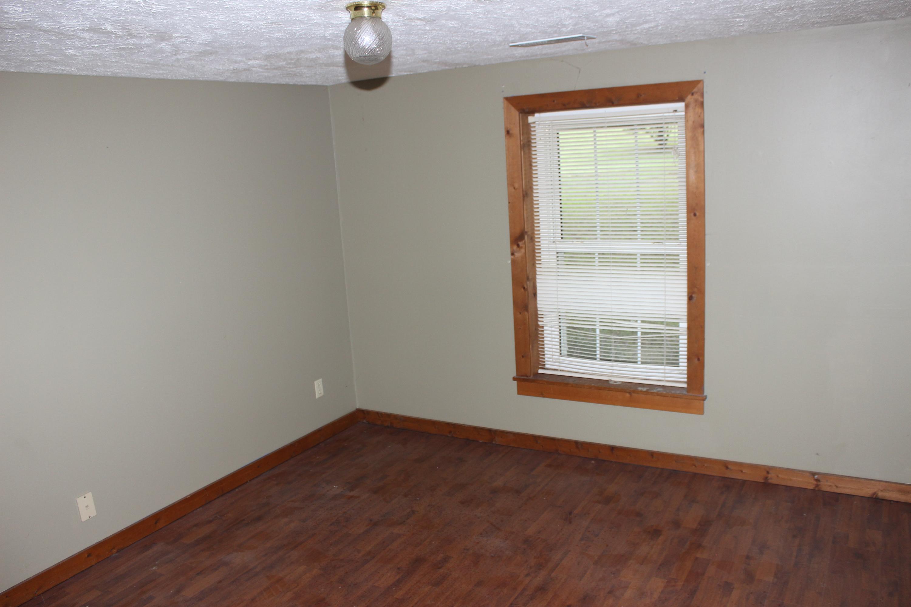 389 Peach Orchard Road Clinton, TN 37716 - Photo 12 of 20 IMG_4539