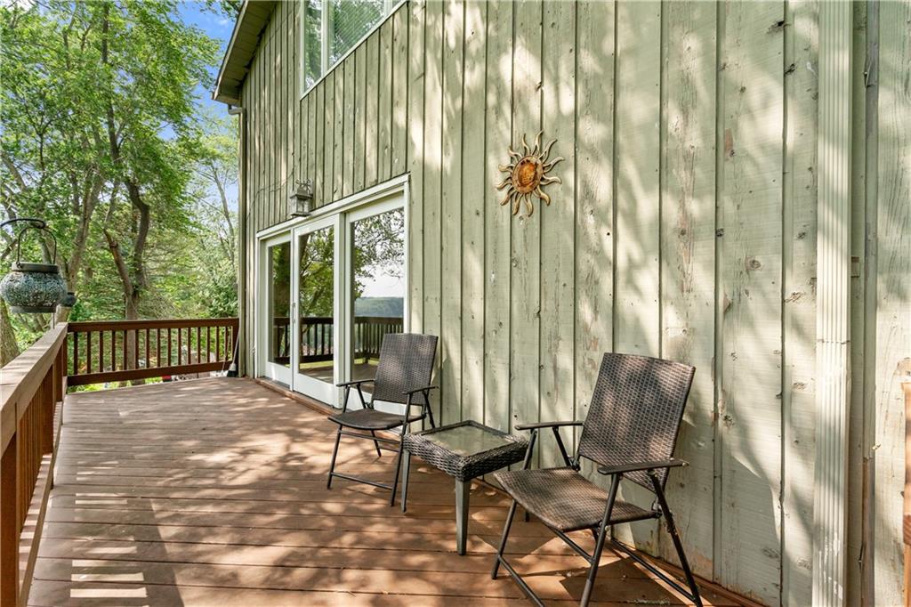 1318 Sky Ridge Drive Pittsburgh, PA 15241 - Photo 29 of 33 a view of balcony with two chairs and wooden fence
