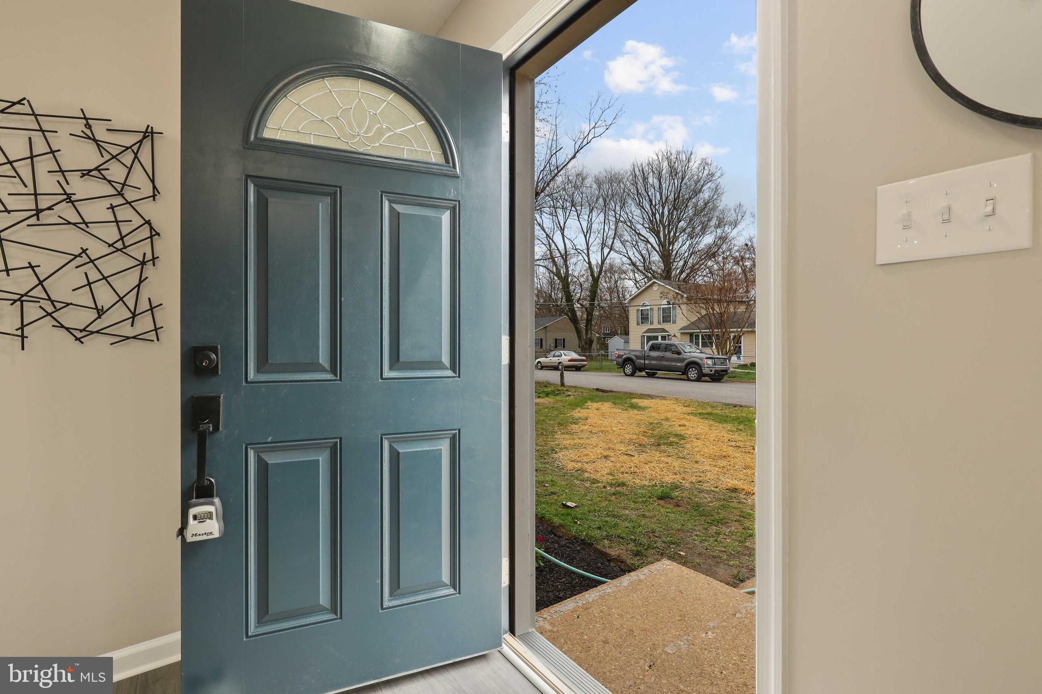 103 River Road Edgewater, MD 21037 - Photo 3 of 33 Gallery Image 3