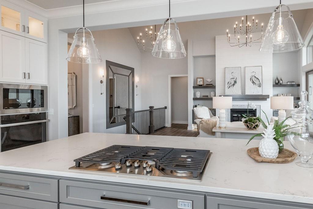 13705 West Guilford Road Leawood, KS 66224 - Photo 11 of 39