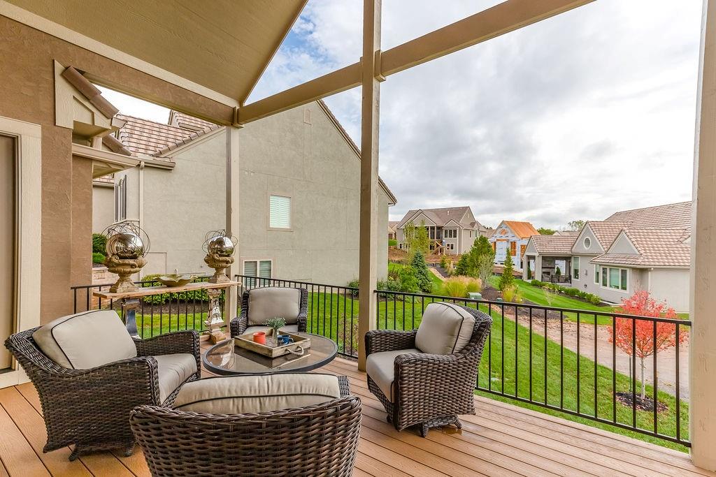 13705 West Guilford Road Leawood, KS 66224 - Photo 12 of 37